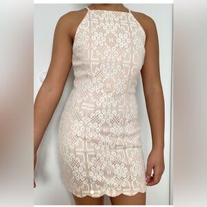 Lace Bodycon Dress M